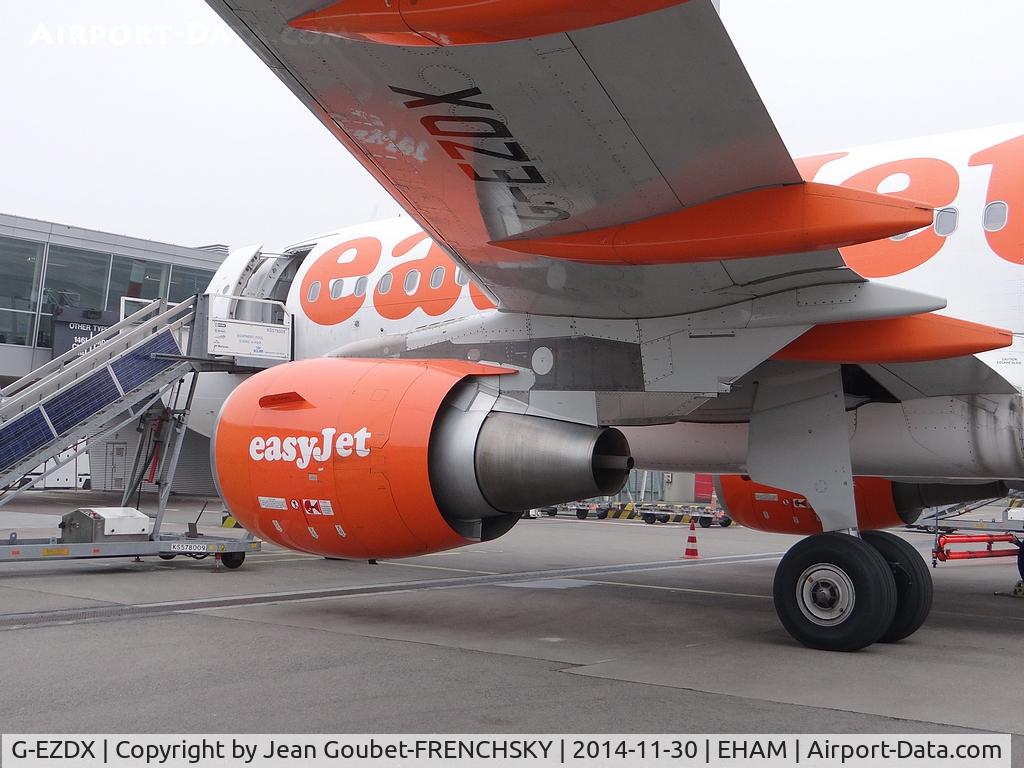 G-EZDX, 2009 Airbus A319-111 C/N 3754, Easy parking Hotel from Bordeaux