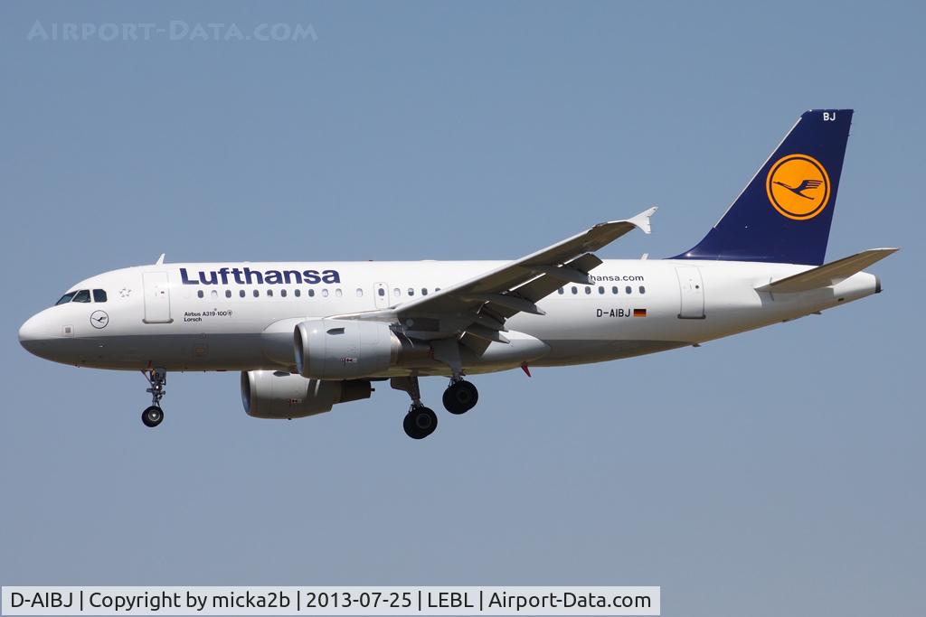 D-AIBJ, 2012 Airbus A319-112 C/N 5293, Landing