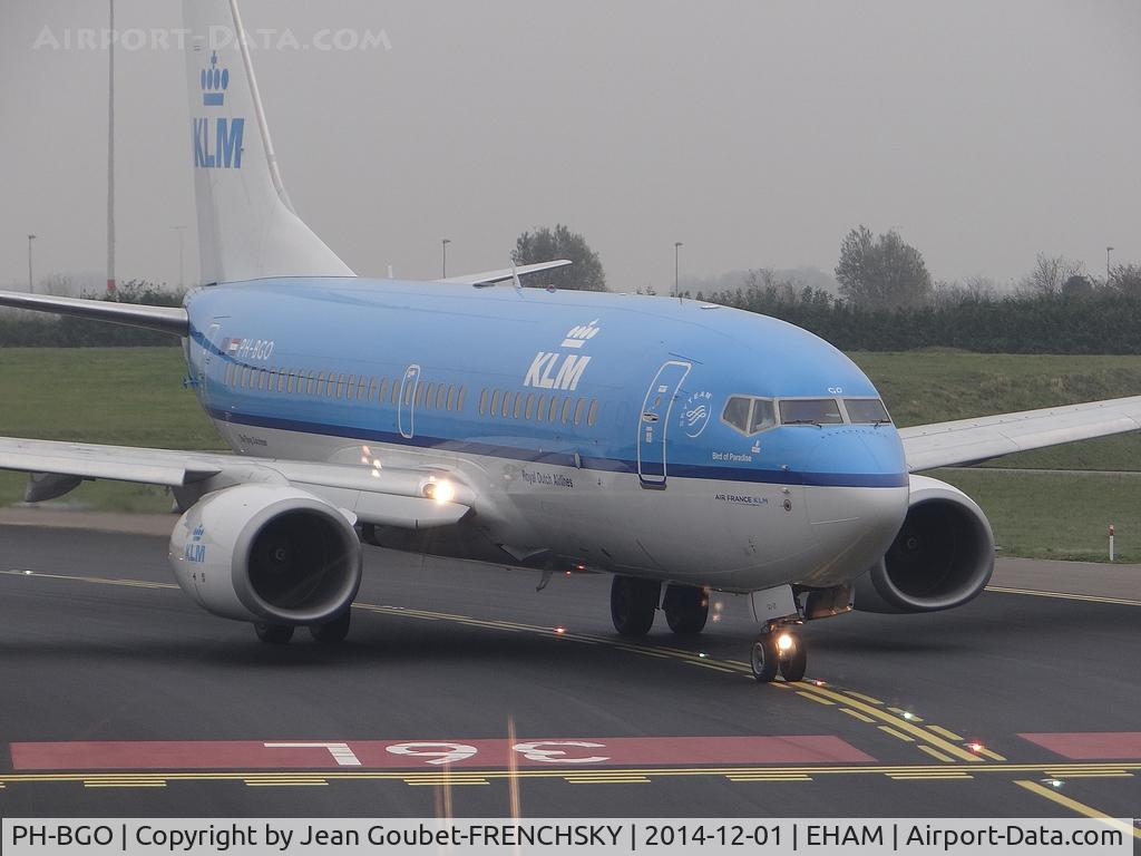 PH-BGO, 2011 Boeing 737-7K2 C/N 38126, KLM 1623 to Linate, holding point runway 36L