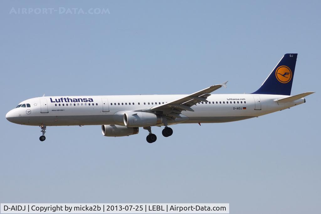 D-AIDJ, 2011 Airbus A321-231 C/N 4792, Landing