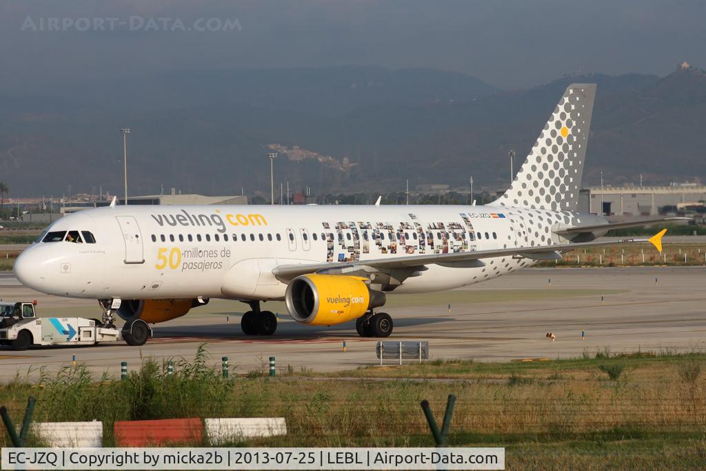 EC-JZQ, 1999 Airbus A320-214 C/N 992, Taxiing. Gracias ! 50 millones de pasajeros