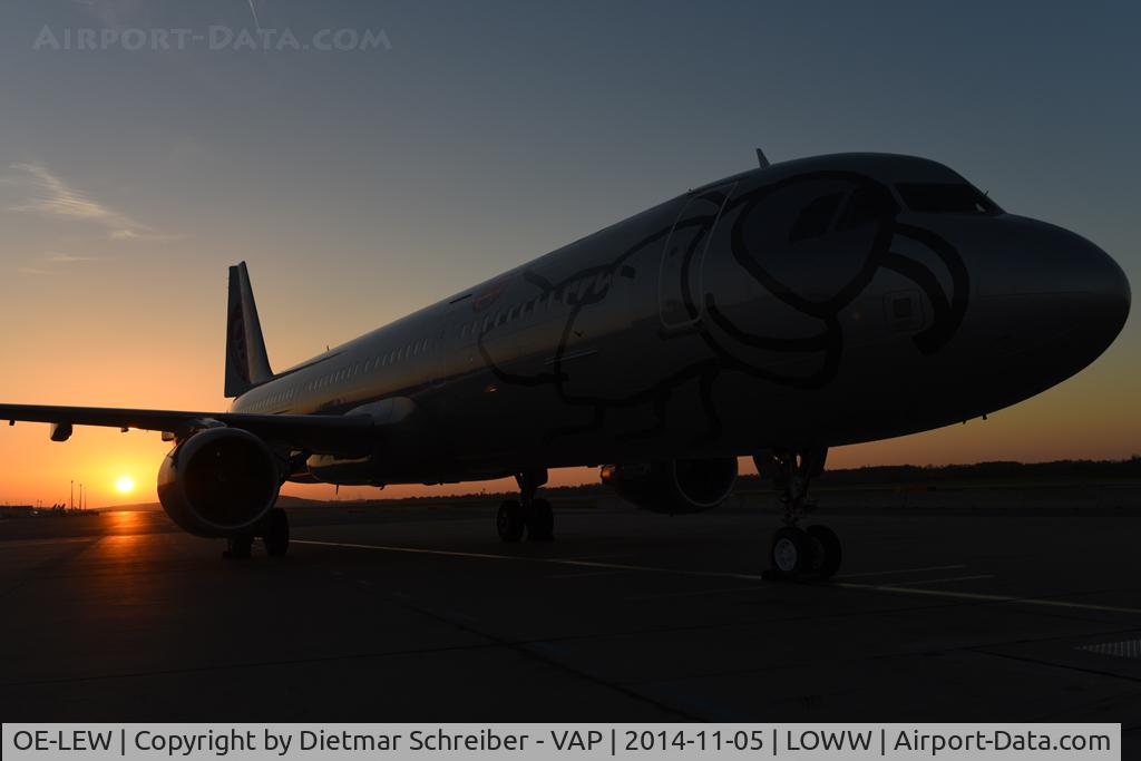 OE-LEW, 2011 Airbus A321-211 C/N 4611, Flyniki Airbus 321