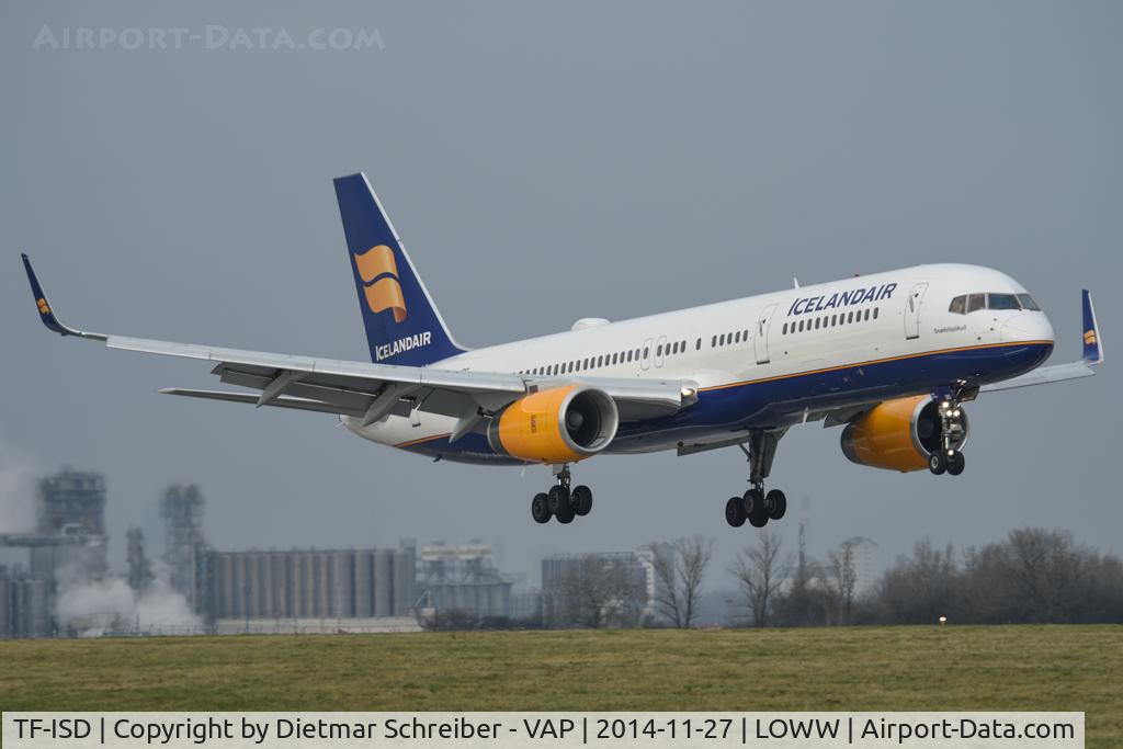 TF-ISD, 1991 Boeing 757-223 C/N 24596, Icelandair Boeing 757-200