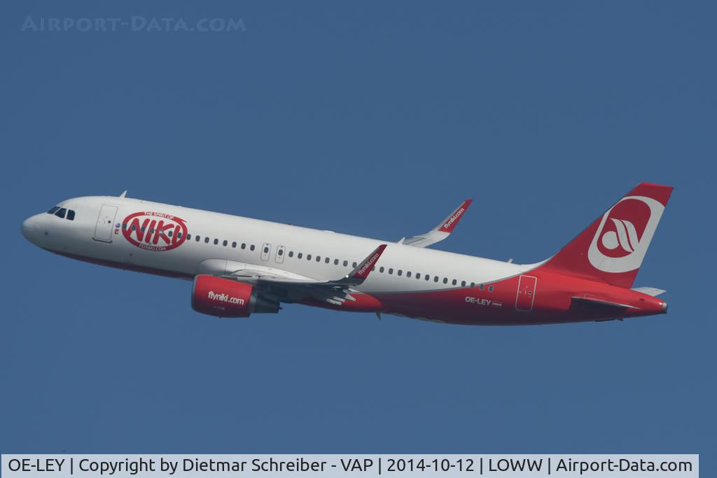 OE-LEY, 2013 Airbus A320-214 C/N 5648, Flyniki Airbus 320