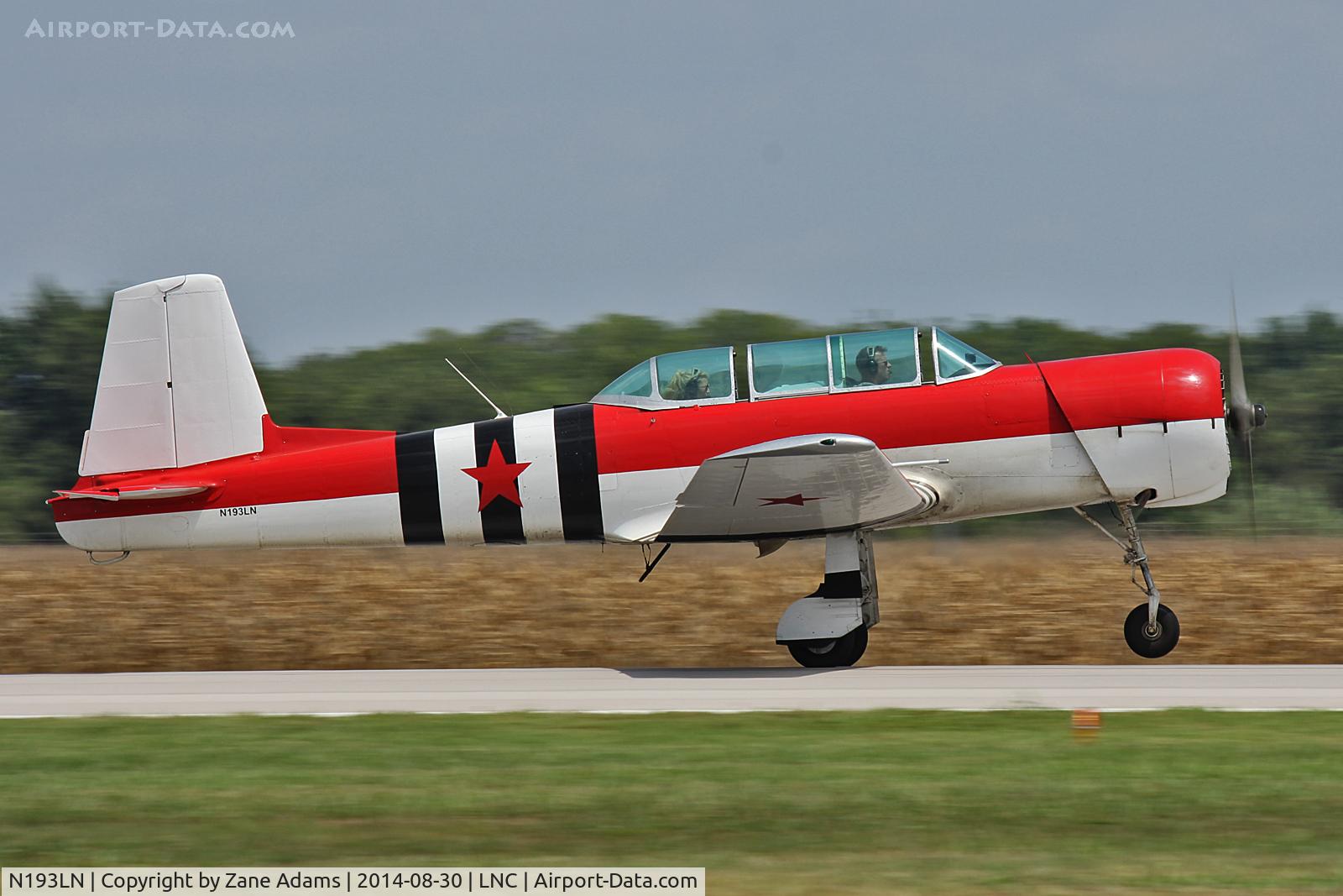 N193LN, Nanchang CJ-6A C/N 3632009, At the 2014 Warbirds on Parade