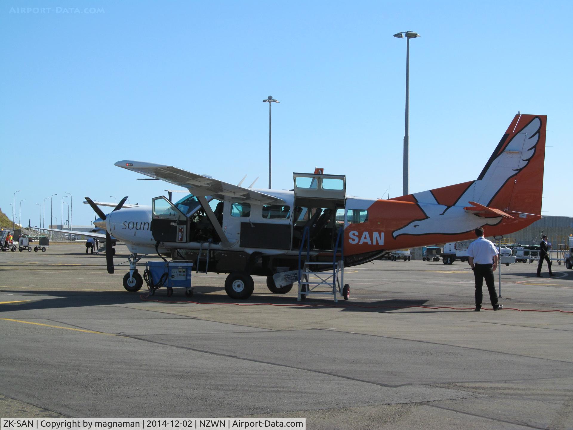 ZK-SAN, 2002 Cessna 208 Caravan I C/N 20800360, still a c 208