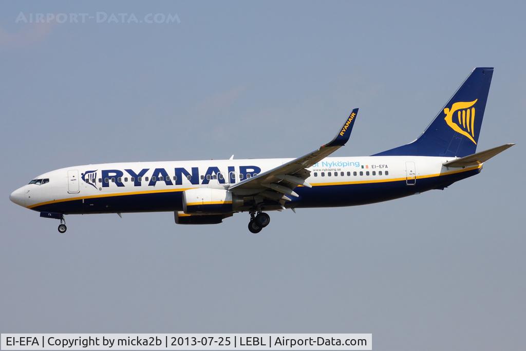 EI-EFA, 2009 Boeing 737-8AS C/N 35005, Landing