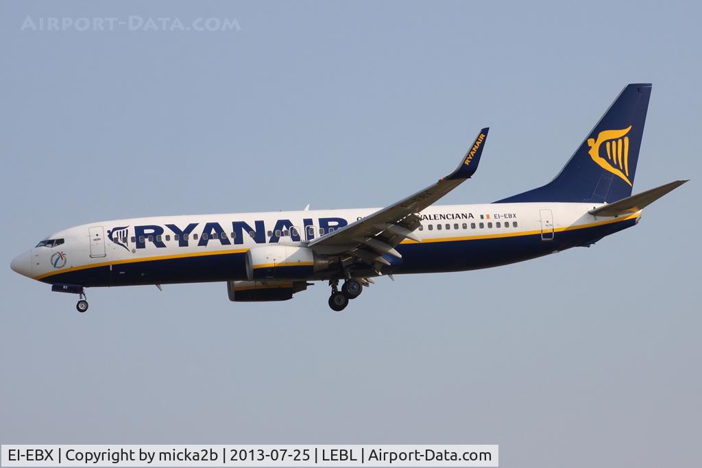 EI-EBX, 2009 Boeing 737-8AS C/N 35007, Landing