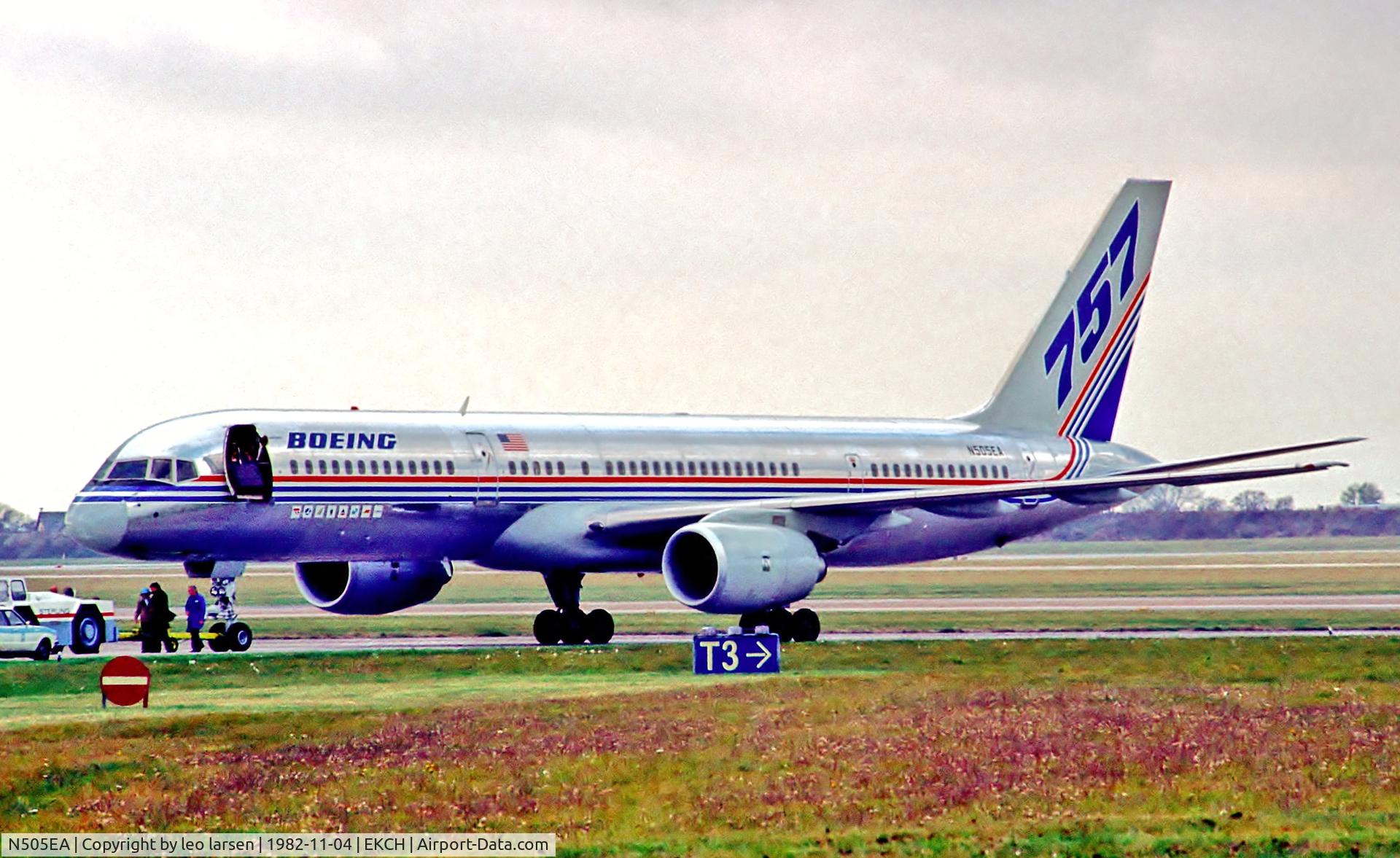 N505EA, 1982 Boeing 757-225 C/N 22195, Copenhagen 4.11.82 Demo for Maersk Air and
Sterling Airways.