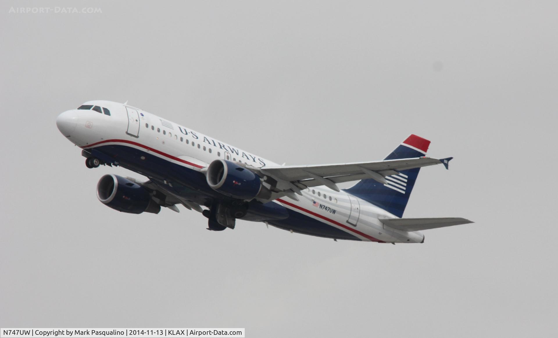 N747UW, 2000 Airbus A319-112 C/N 1301, Airbus A319
