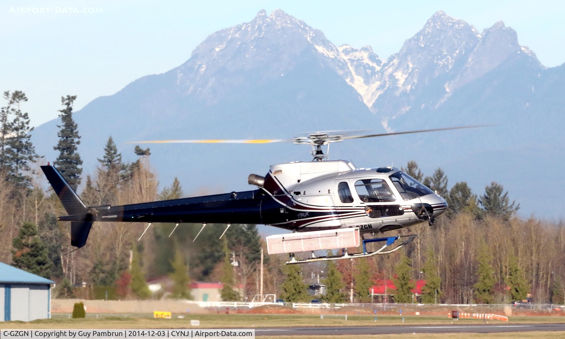 C-GZGN, 2003 Aerospatiale AS-350B-2 Ecureuil C/N 9062, Landing