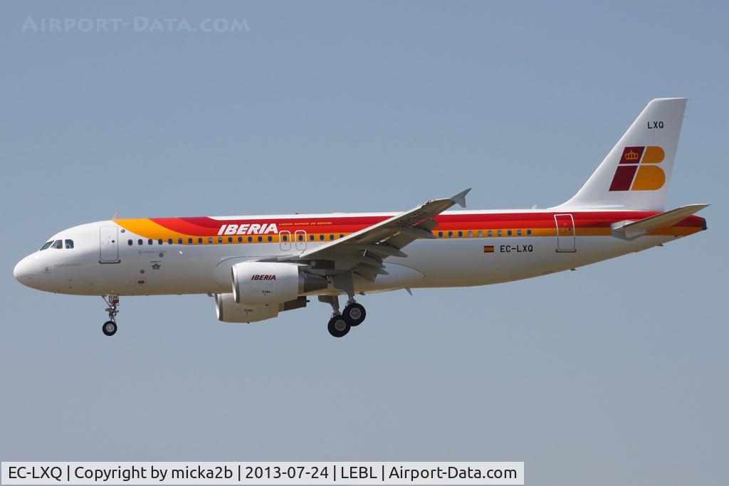 EC-LXQ, 2013 Airbus A320-216 C/N 5692, Landing
