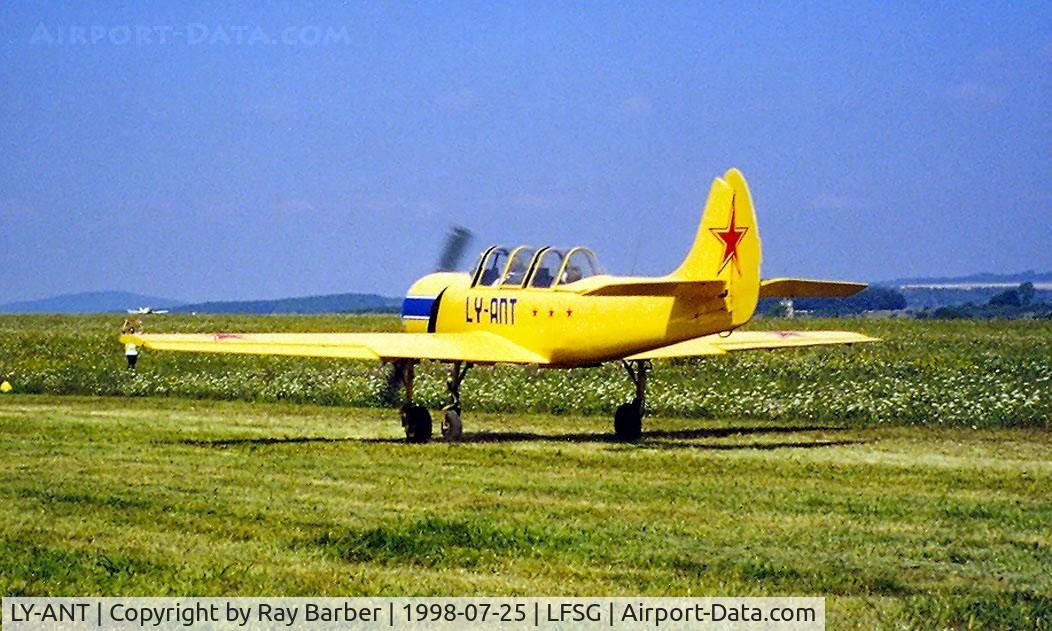 LY-ANT, Yakovlev Yak-52 C/N 888901, Yakovlev Yak-52 [888901] Epinal-Mirecourt~F 25/07/1998