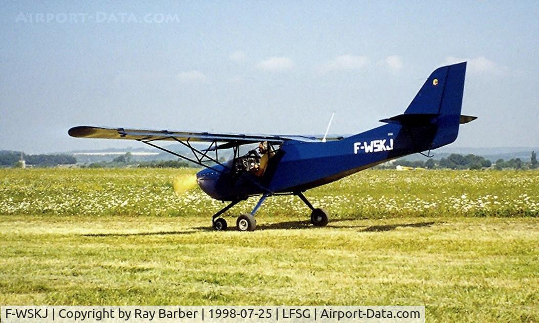 F-WSKJ, 1996 Denney Kitfox Series 5 Vixen 912 C/N KVC-024, Skystar Vixen Mk.V [KVC-024] Epinal-Mirecourt~F 25/07/1998. Although registered F-PSKJ in 1991 was seen here still wearing its test markings.