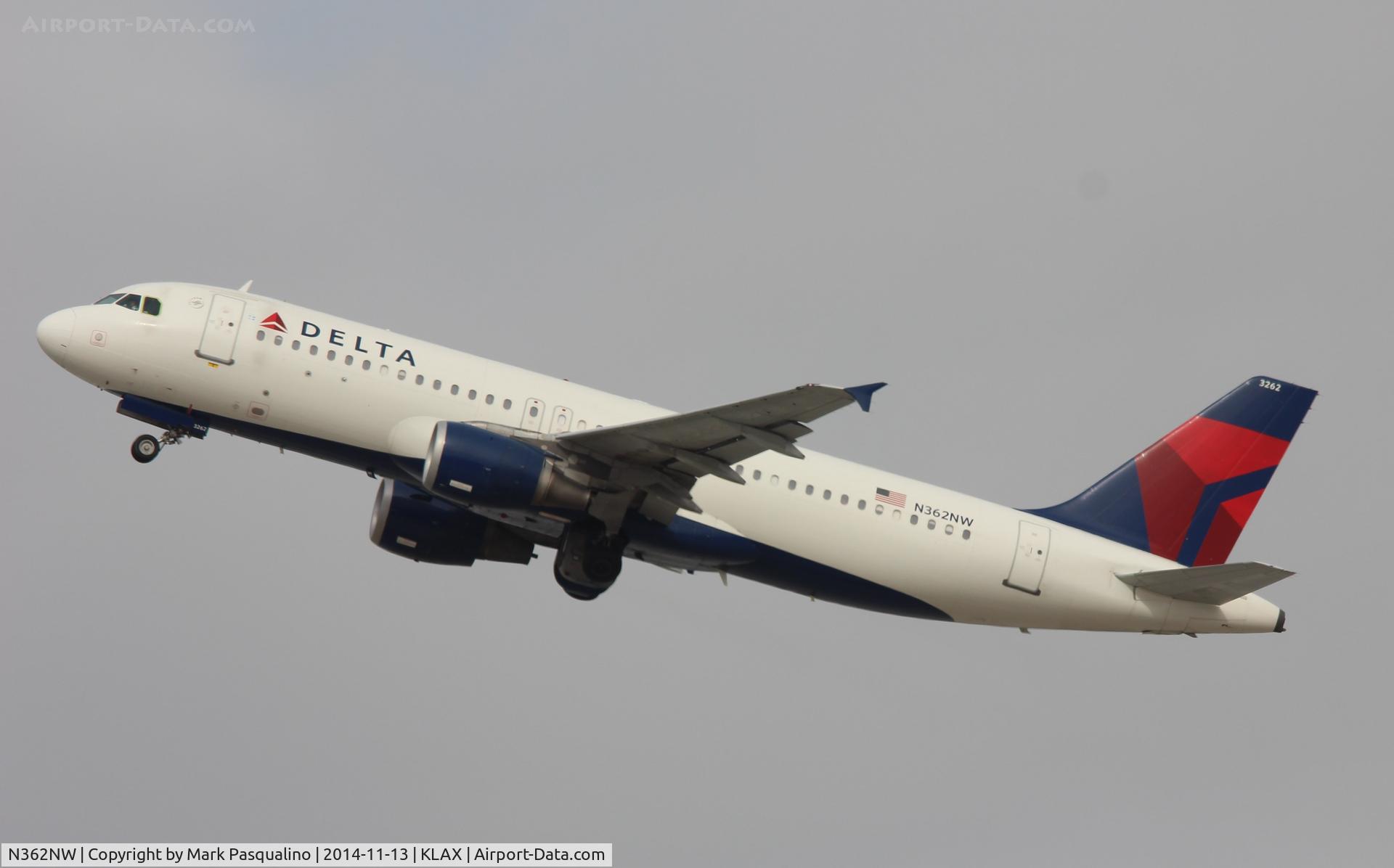 N362NW, 1998 Airbus A320-212 C/N 0911, Airbus A320