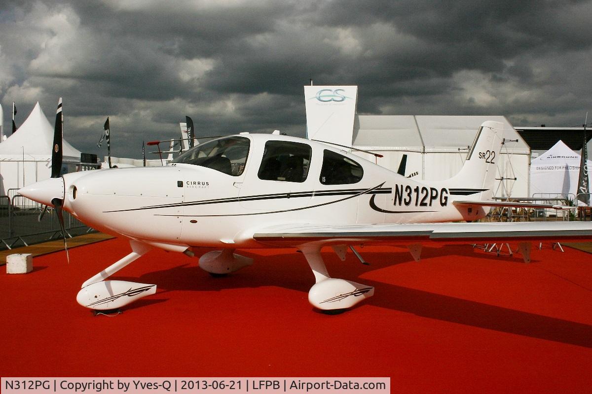 N312PG, Cirrus SR22 C/N 3934, Cirrus SR22, Static display, Paris-Le Bourget (LFPB-LBG) Air Show 2013