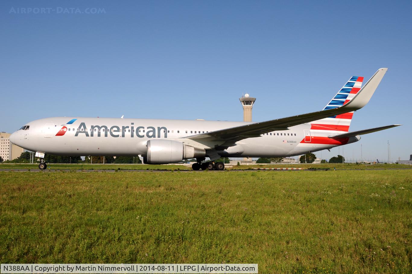 N388AA, 1994 Boeing 767-323 C/N 27448, American Airlines