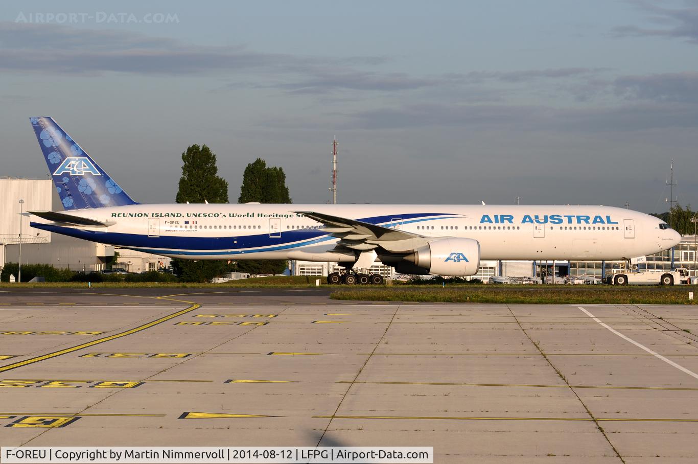 F-OREU, 2010 Boeing 777-39M/ER C/N 37434, Air Austral