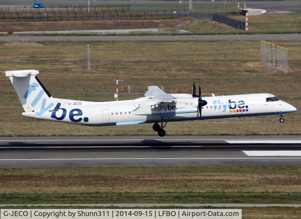 G-JECO, 2006 De Havilland Canada DHC-8-402Q Dash 8 C/N 4126, Landing rwy 14R
