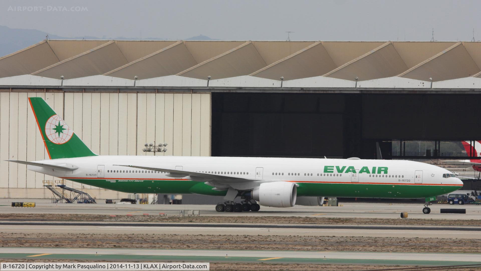 B-16720, 2014 Boeing 777-36N/ER C/N 41820, Boeing 777-36NER