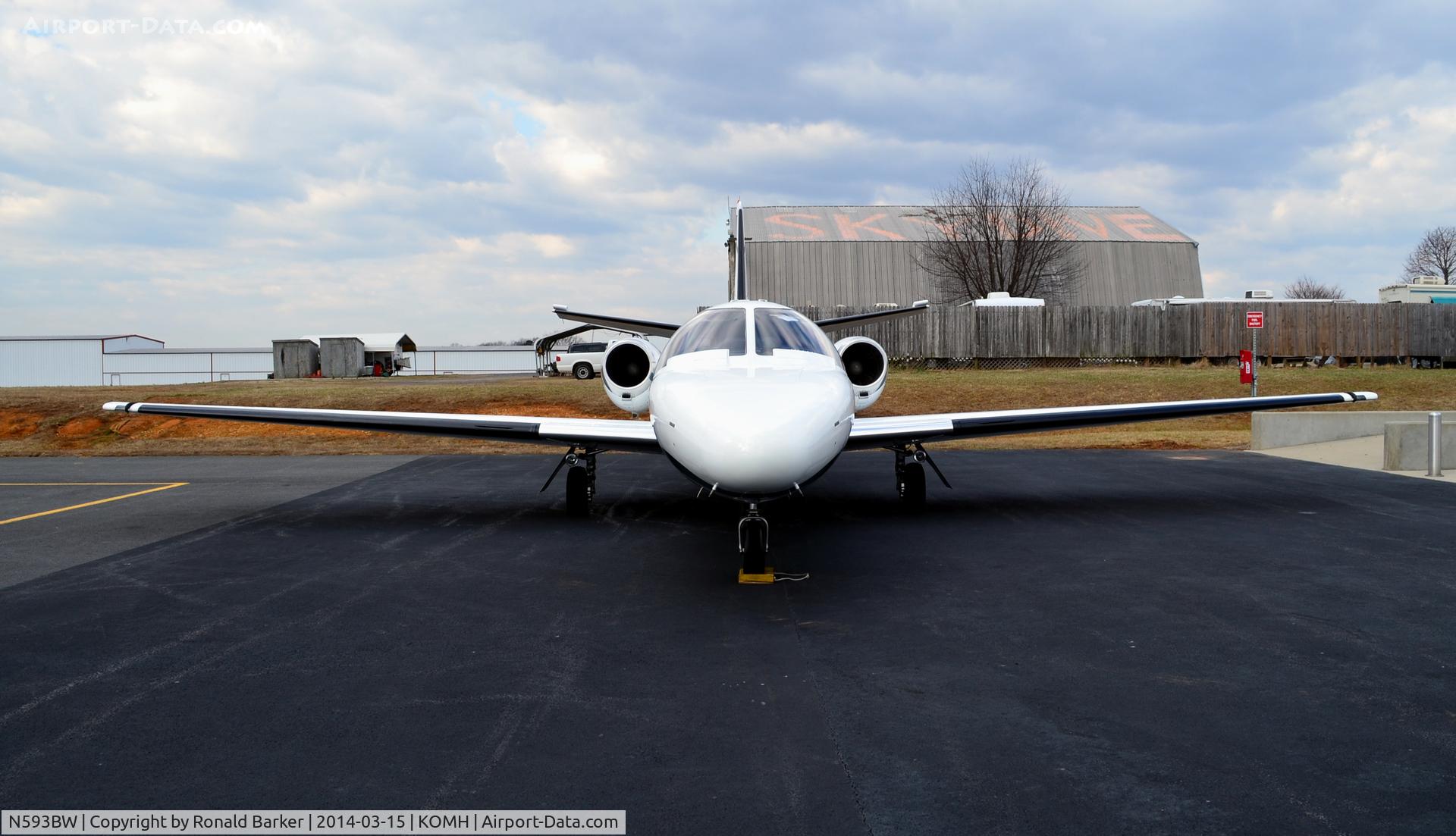 N593BW, 1983 Cessna 501 C/N 501-0675, On the ramp, Orange
