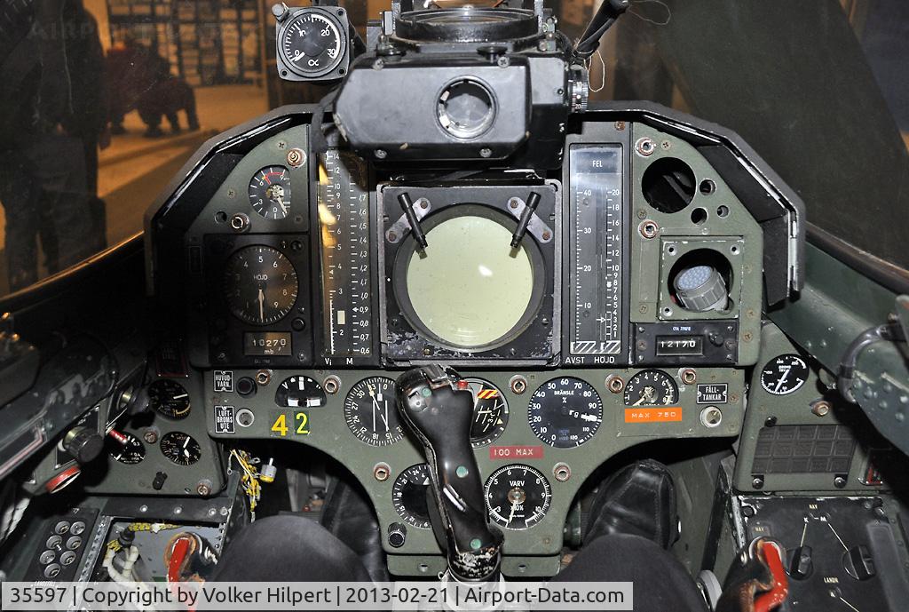 35597, Saab J35F Draken C/N 35-597, at Nykoping