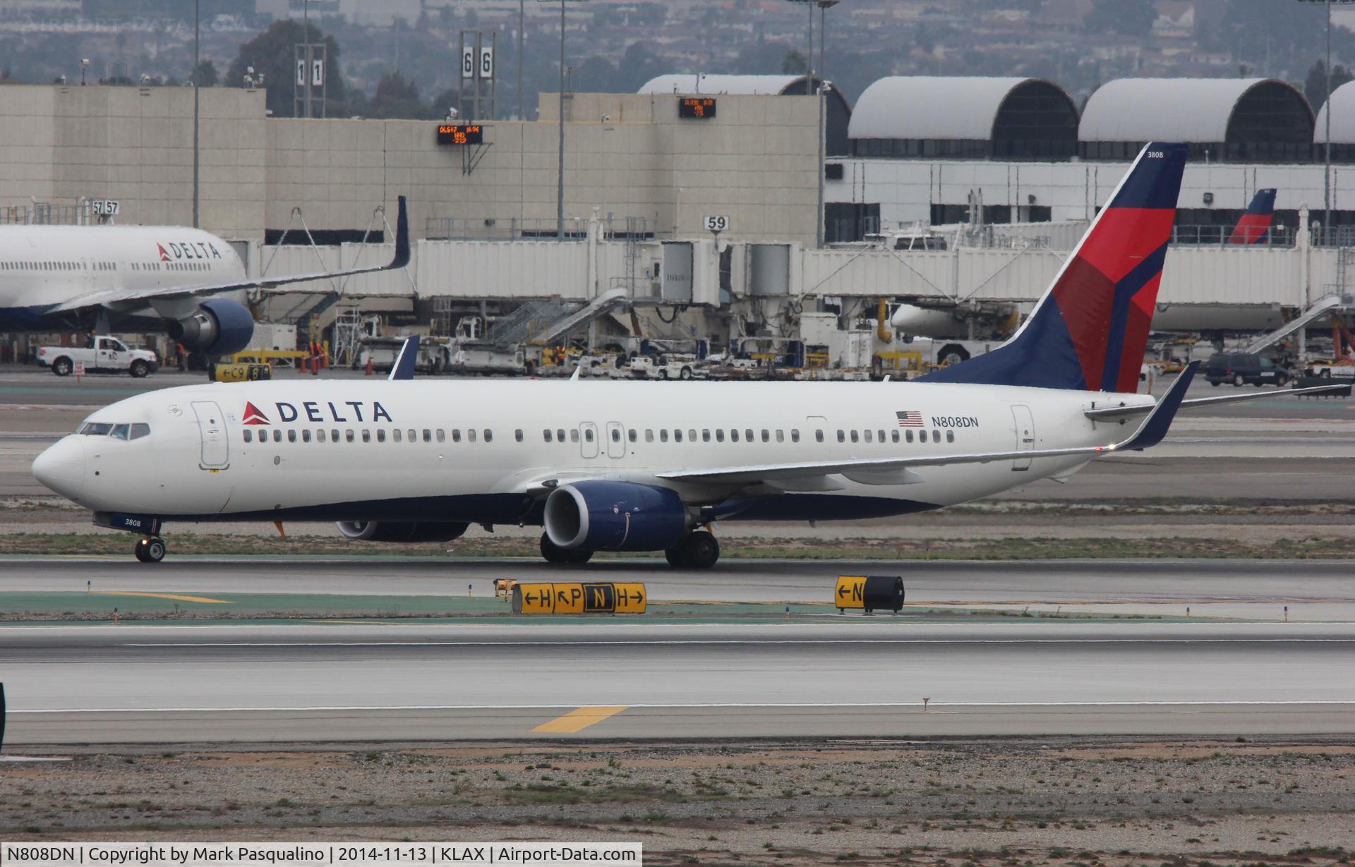 N808DN, 2013 Boeing 737-932/ER C/N 31920, Boeing 737-900ER