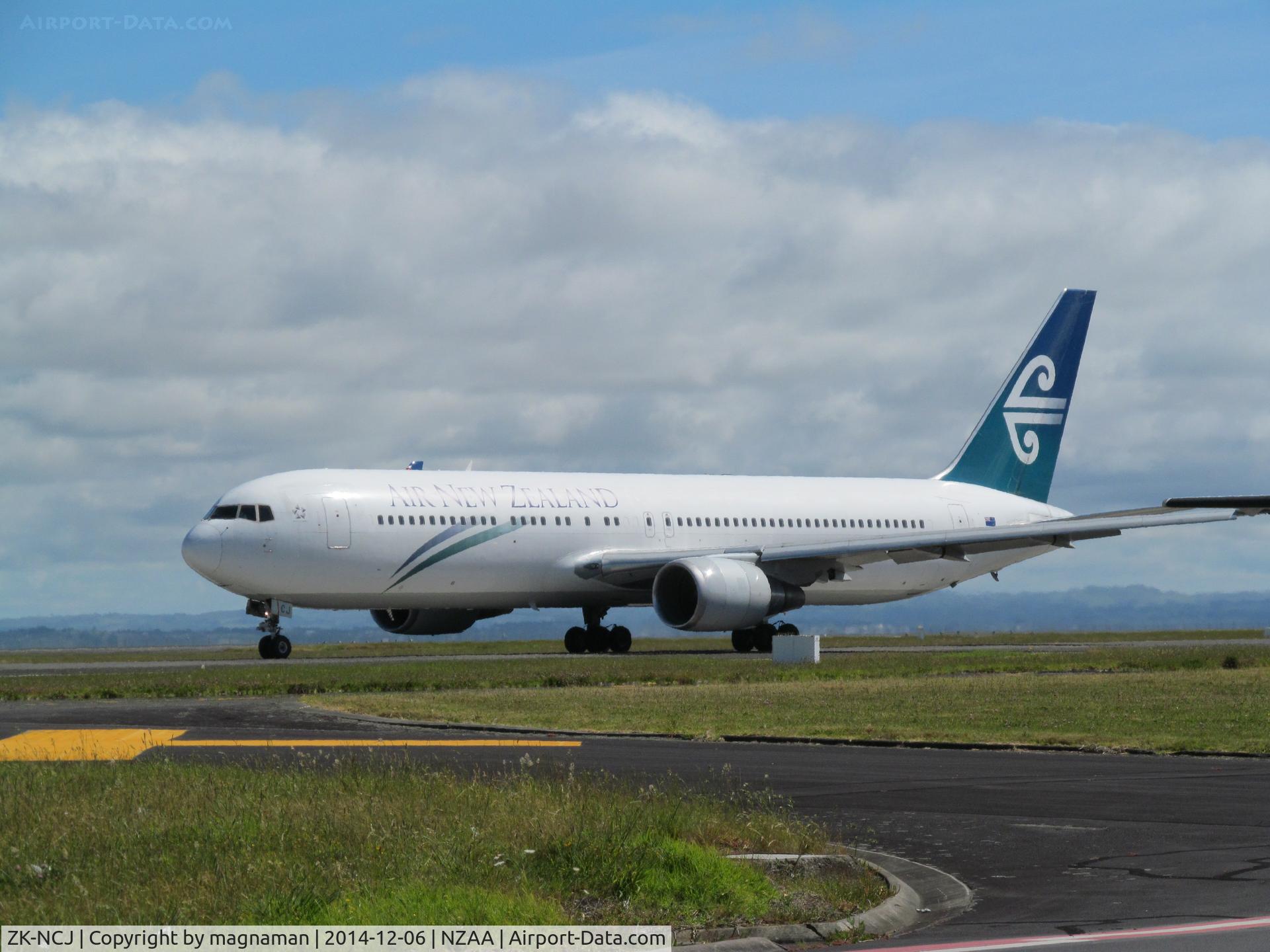 ZK-NCJ, 1995 Boeing 767-319/ER C/N 26915, out for trip away from NZ