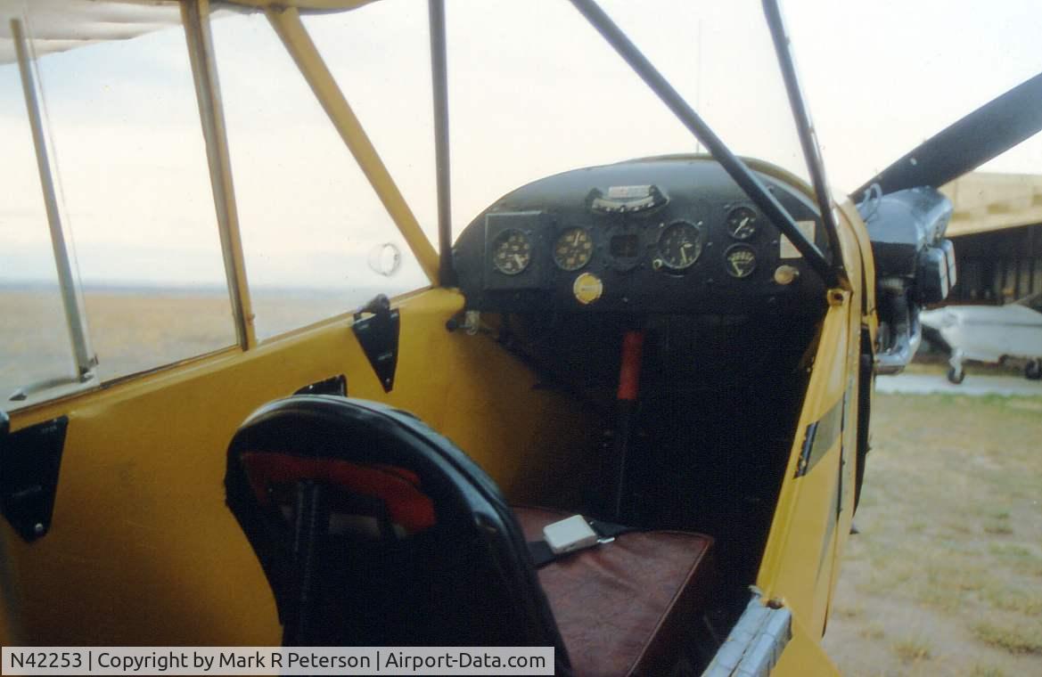 N42253, 1945 Piper J3C-65 Cub C/N 14503, Panel in 1984