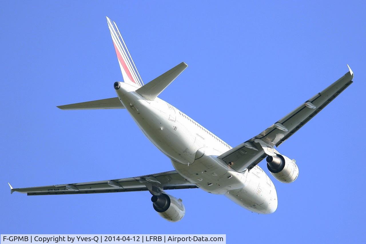 F-GPMB, 1996 Airbus A319-113 C/N 600, Airbus A319-113, Take off rwy 07R, Brest-Bretagne airport (LFRB-BES)