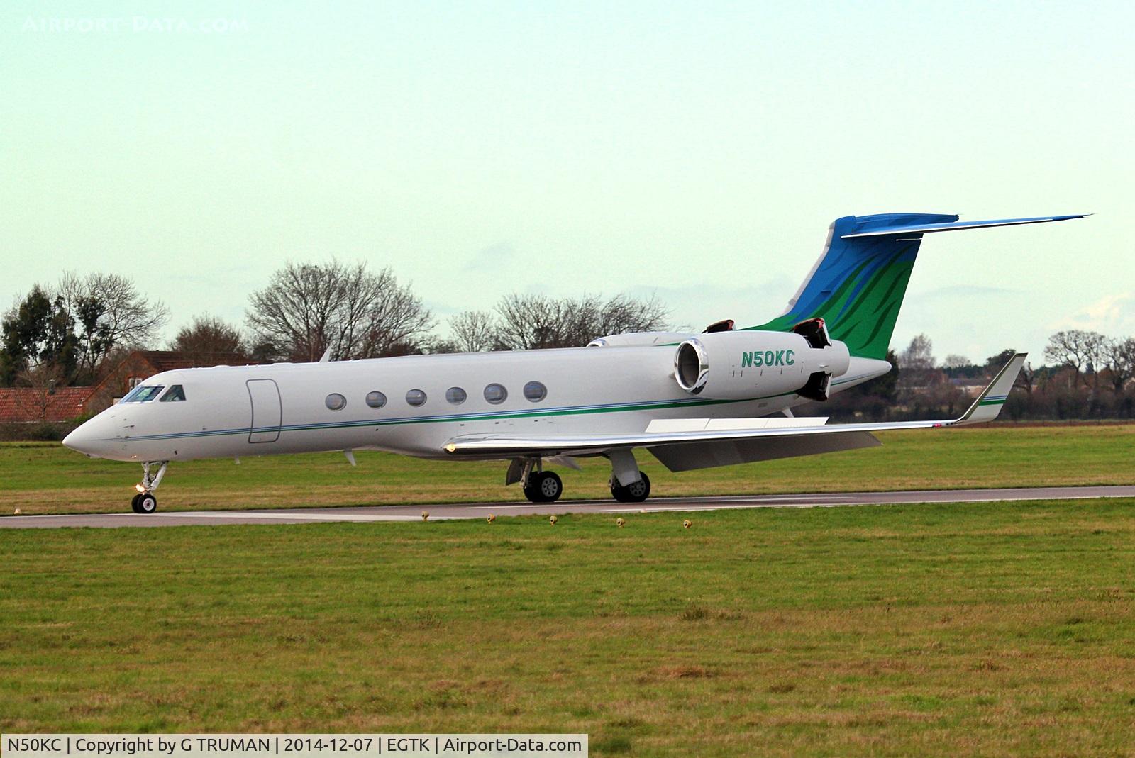N50KC, 2001 Gulfstream Aerospace G-V C/N 659, Rolling to the end of the runway on arrival on a cold winter day