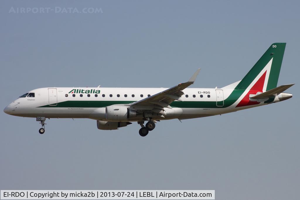 EI-RDO, 2012 Embraer 175LR (ERJ-170-200LR) C/N 17000348, Landing