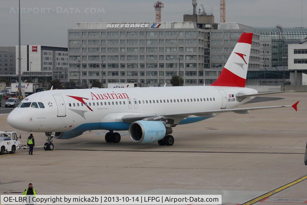 OE-LBR, 2000 Airbus A320-214 C/N 1150, Taxiing
