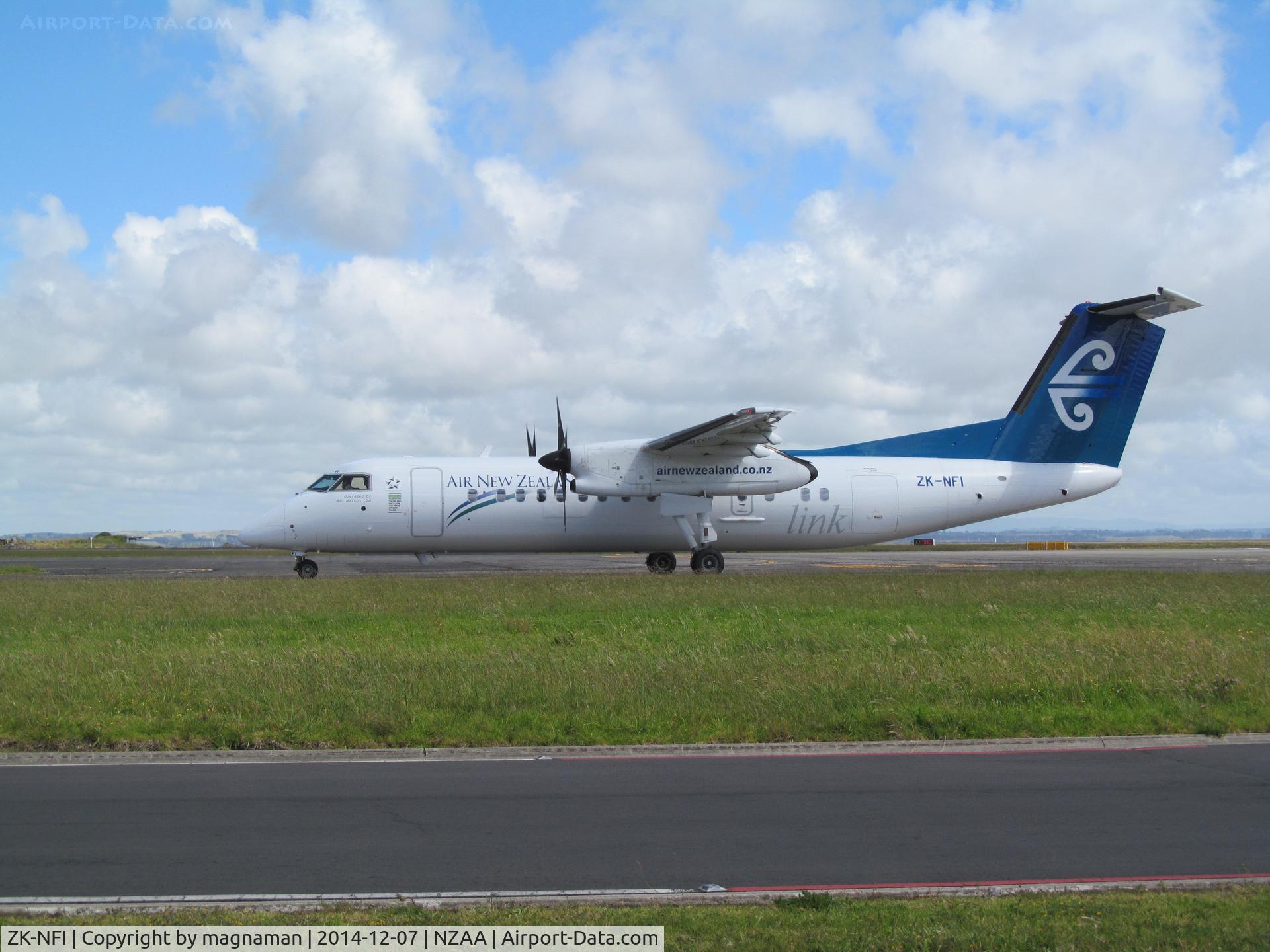 ZK-NFI, 2009 De Havilland Canada DHC-8-311 Dash 8 C/N 671, taxying for departure