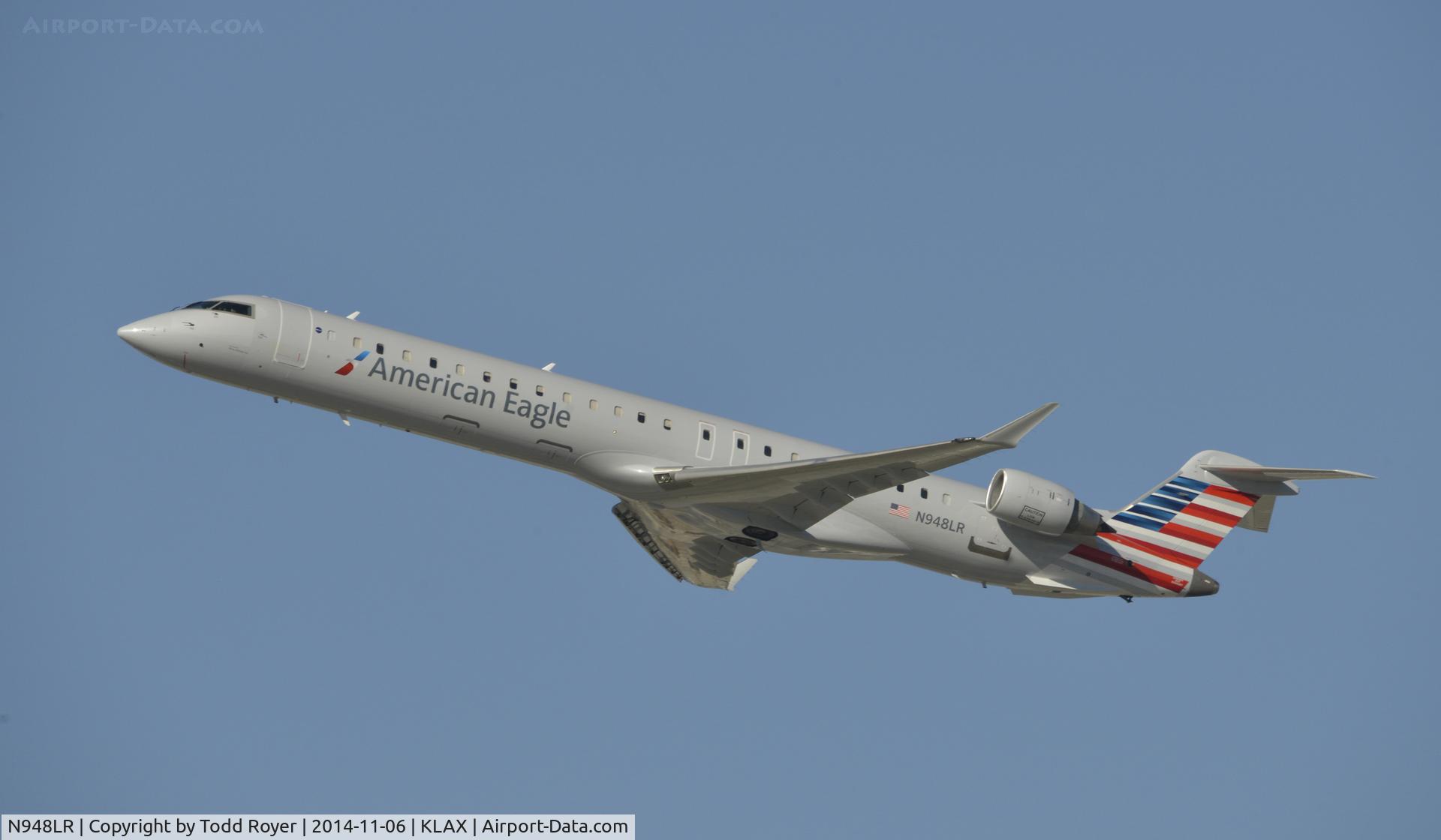 N948LR, 2006 Bombardier CRJ-900 NG (CL-600-2D24) C/N 15118, Departing LAX on 25R