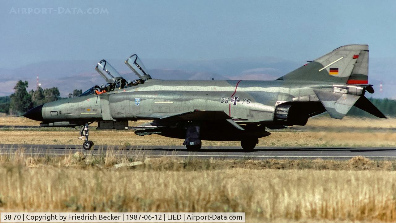 38 70, 1972 McDonnell Douglas F-4F Phantom II C/N 4788, taxying to the flightline