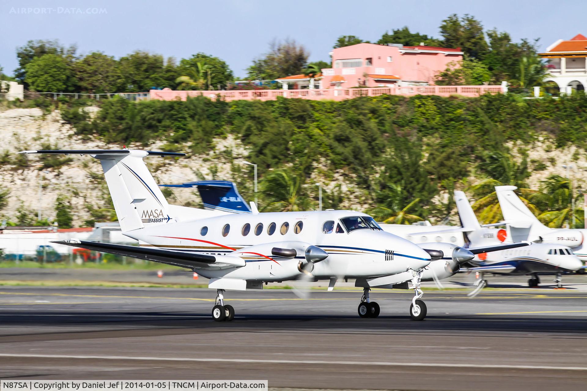 N87SA, 1982 Beech B200 King Air C/N BB-1089, N87SA