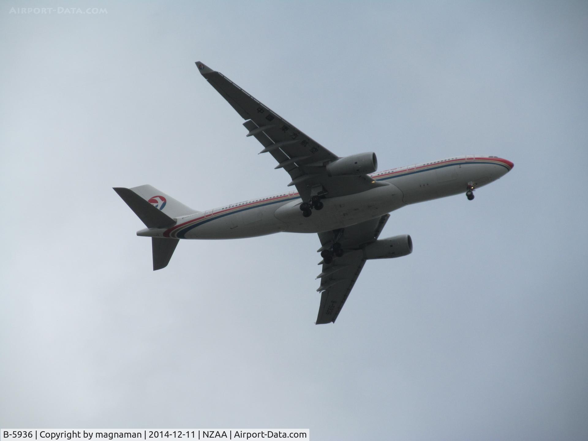 B-5936, 2013 Airbus A330-243 C/N 1461, on short finals to NZAA - new summer service to NZ this year.