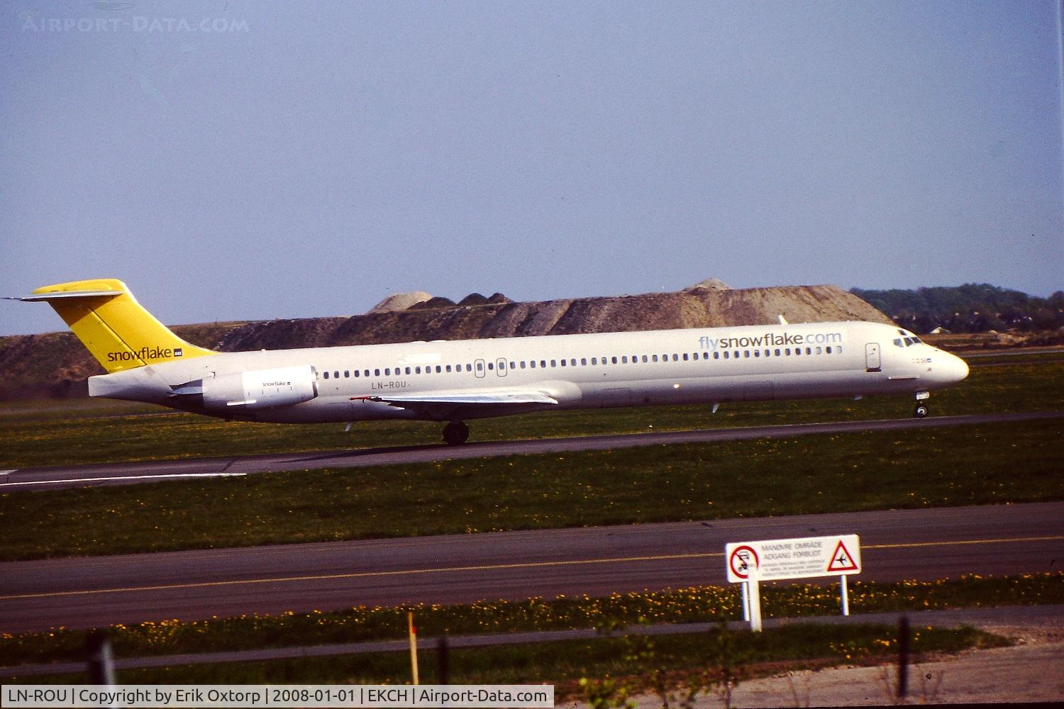 LN-ROU, 1986 McDonnell Douglas MD-82 (DC-9-82) C/N 49424, LN-ROU in CPH APR04