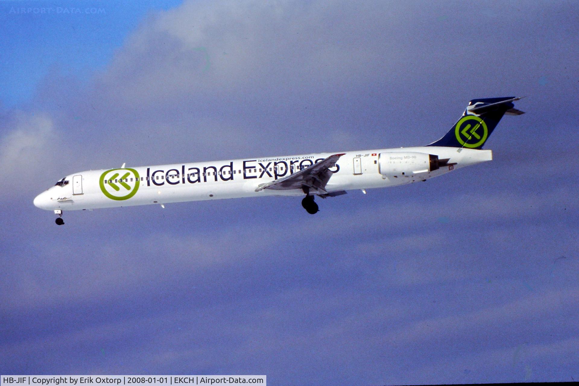 HB-JIF, 1998 McDonnell Douglas MD-90-30 (JAA) C/N 53462, HB-JIF in CPH APR06
