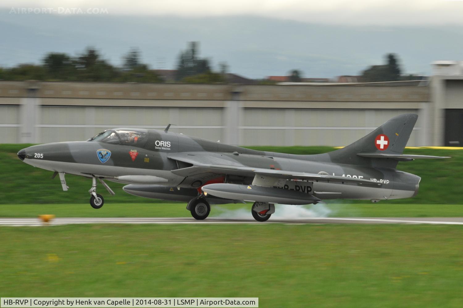 HB-RVP, 1976 Hawker Hunter T.68 C/N HABL-003221, Hunter T.68 of Verein Flieger Museum Altenrhein landing at Payerne Air Base, Switzerland, AIR14.