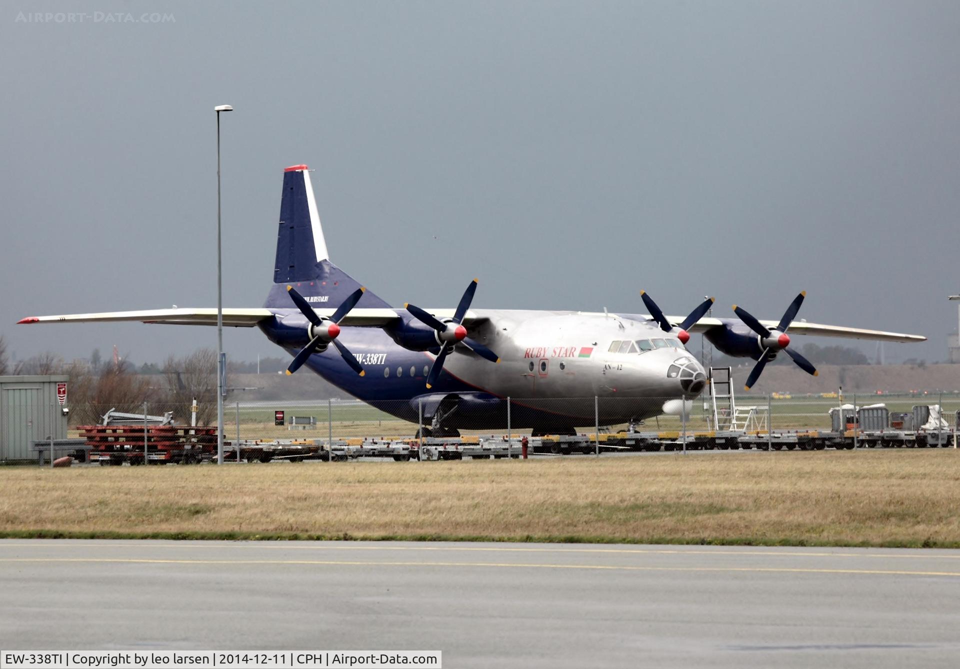 EW-338TI, Antonov An-12 C/N 1340106, Copenhagen 11.12.14