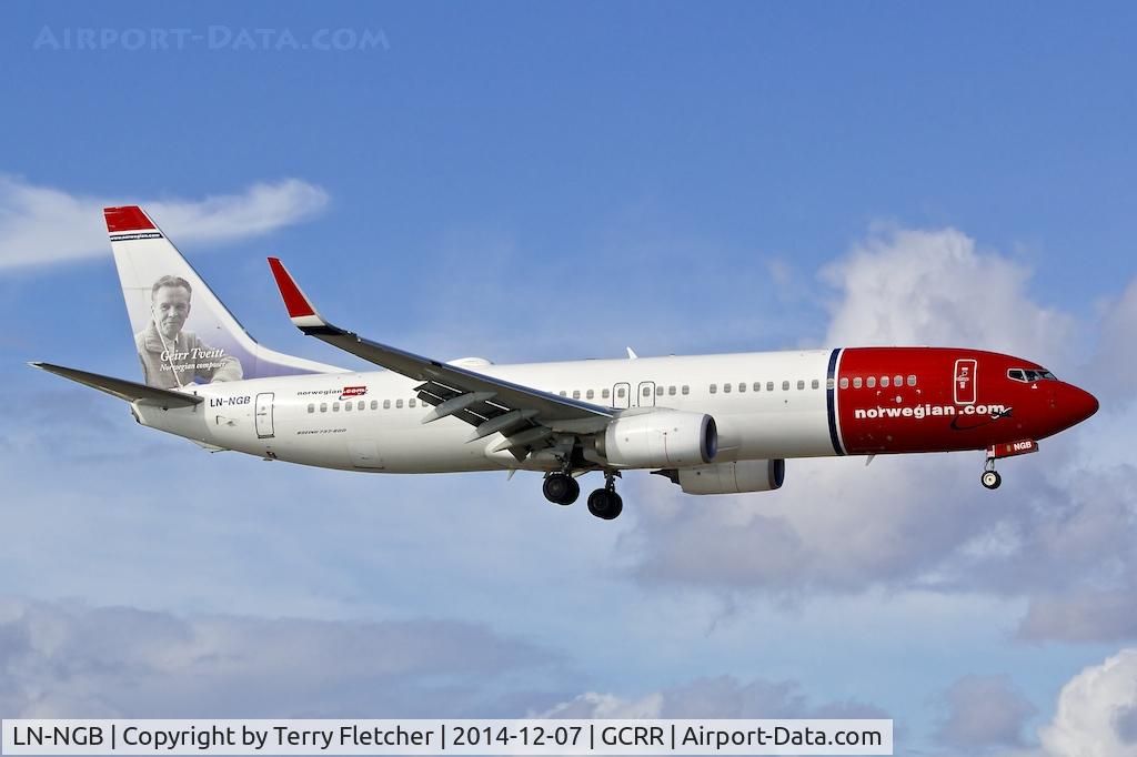 LN-NGB, 2012 Boeing 737-8JP C/N 39015, At Lanzarote Airport ( Canary Isles ) in December 2014