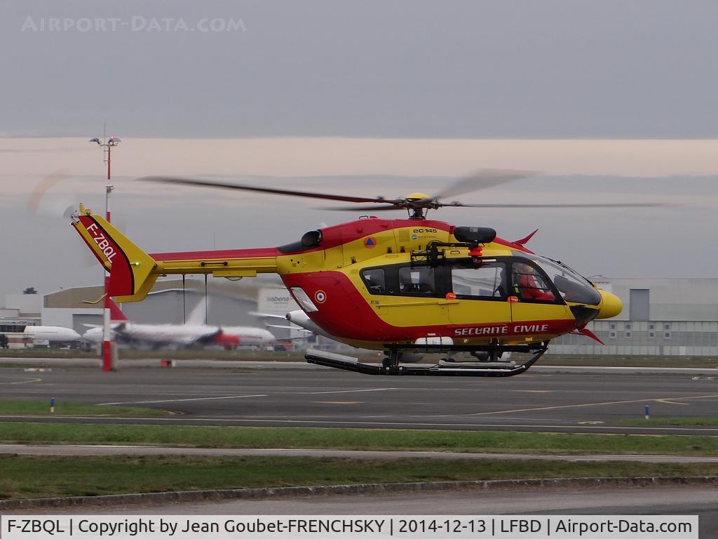 F-ZBQL, Eurocopter-Kawasaki EC-145 (BK-117C-2) C/N 9452, DRAGON 33 take off