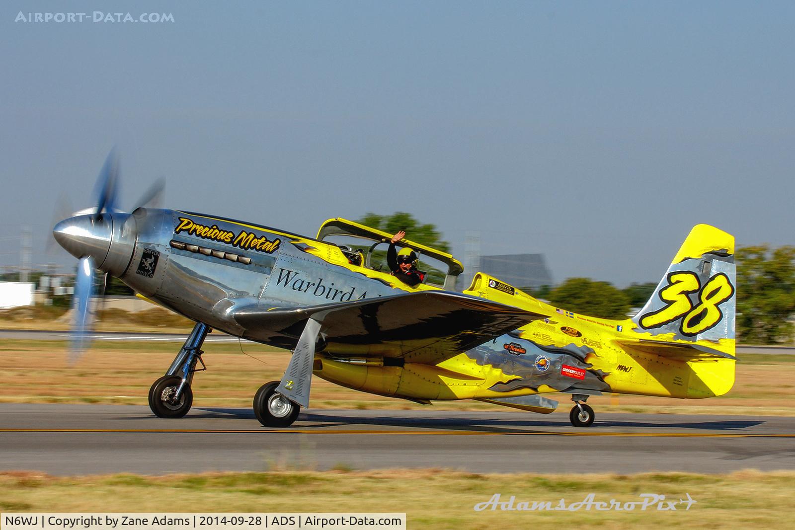 N6WJ, North American P-51 XR C/N 44-88, At the 2014 Cavanaugh Museum Fall Fly Days