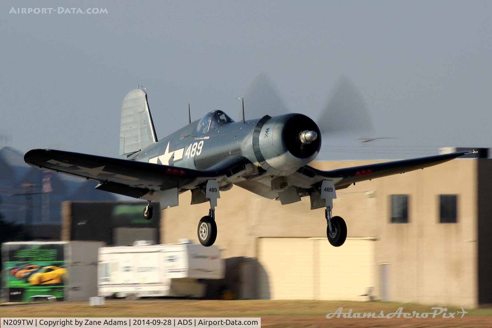 N209TW, Goodyear FG-1D Corsair C/N 3750, At the 2014 Cavanaugh Museum Fall Fly Days