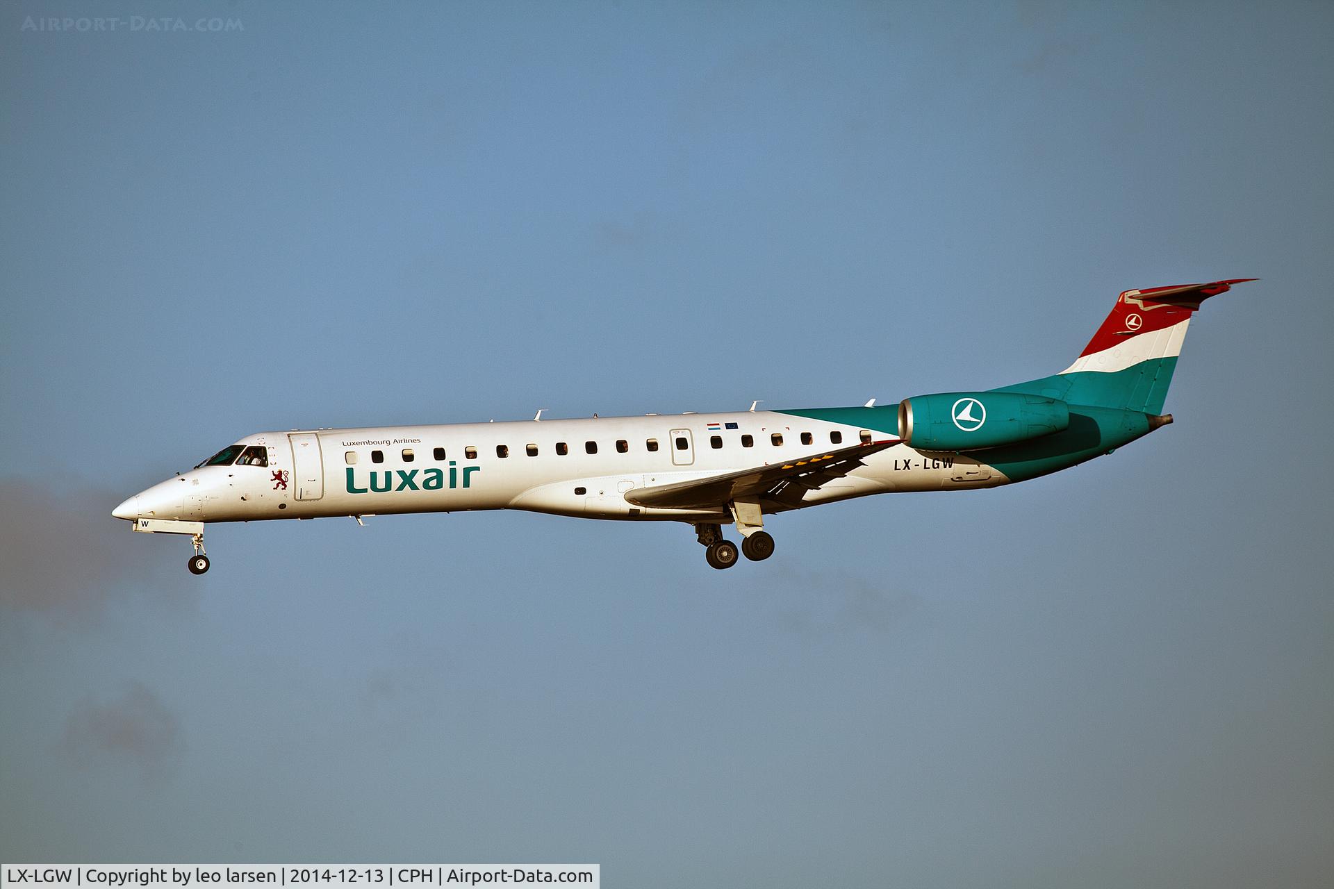 LX-LGW, 1999 Embraer EMB-145LU (ERJ-145LU) C/N 145135, Copenhagen 13.12.14