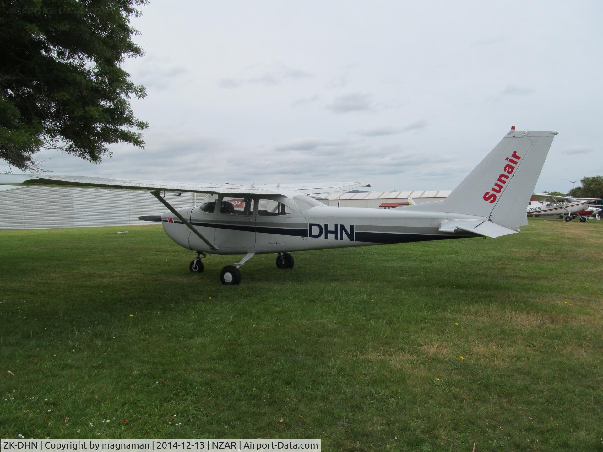 ZK-DHN, Cessna 172H C/N 17256507, Not sure it had sunair titles last time I saw it.