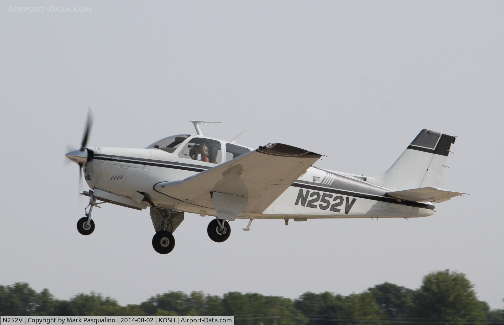 N252V, 1971 Beech F33A Bonanza C/N CE-321, Beech F33A