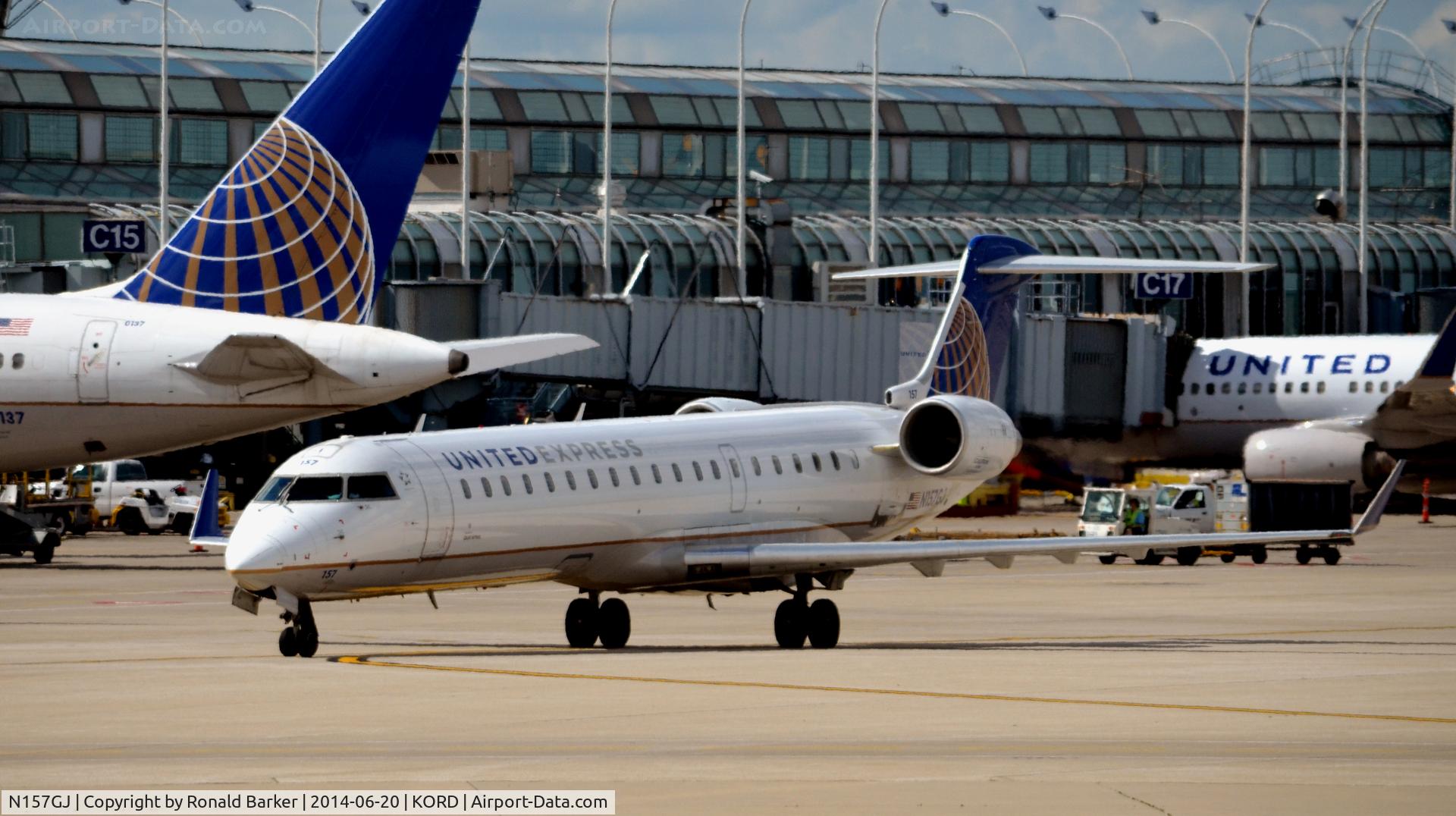 N157GJ, 2005 Bombardier CRJ-702 (CL-600-2C10) Regional Jet C/N 10230, Taxi O'Hare